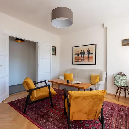 Apartamento Harmony In Peaceful Orechovka With Garden Praga