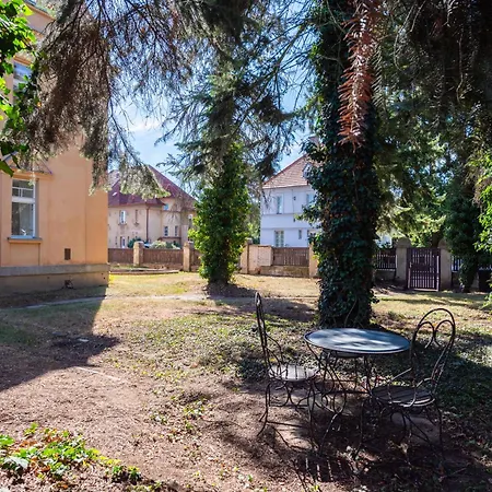 Apartamento Harmony In Peaceful Orechovka With Garden